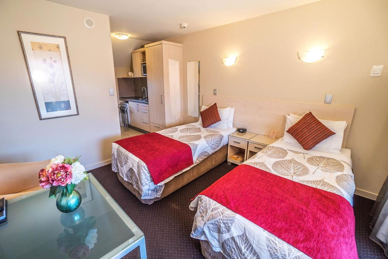 Kings Of Riccarton Motel With Airport Shuttle Service Christchurch Exterior photo