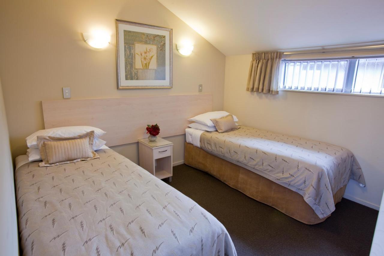 Kings Of Riccarton Motel With Airport Shuttle Service Christchurch Exterior photo