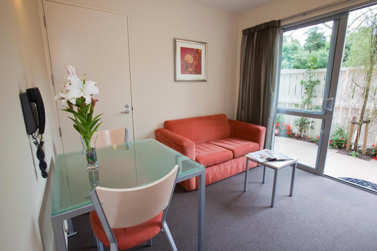 Kings Of Riccarton Motel With Airport Shuttle Service Christchurch Exterior photo